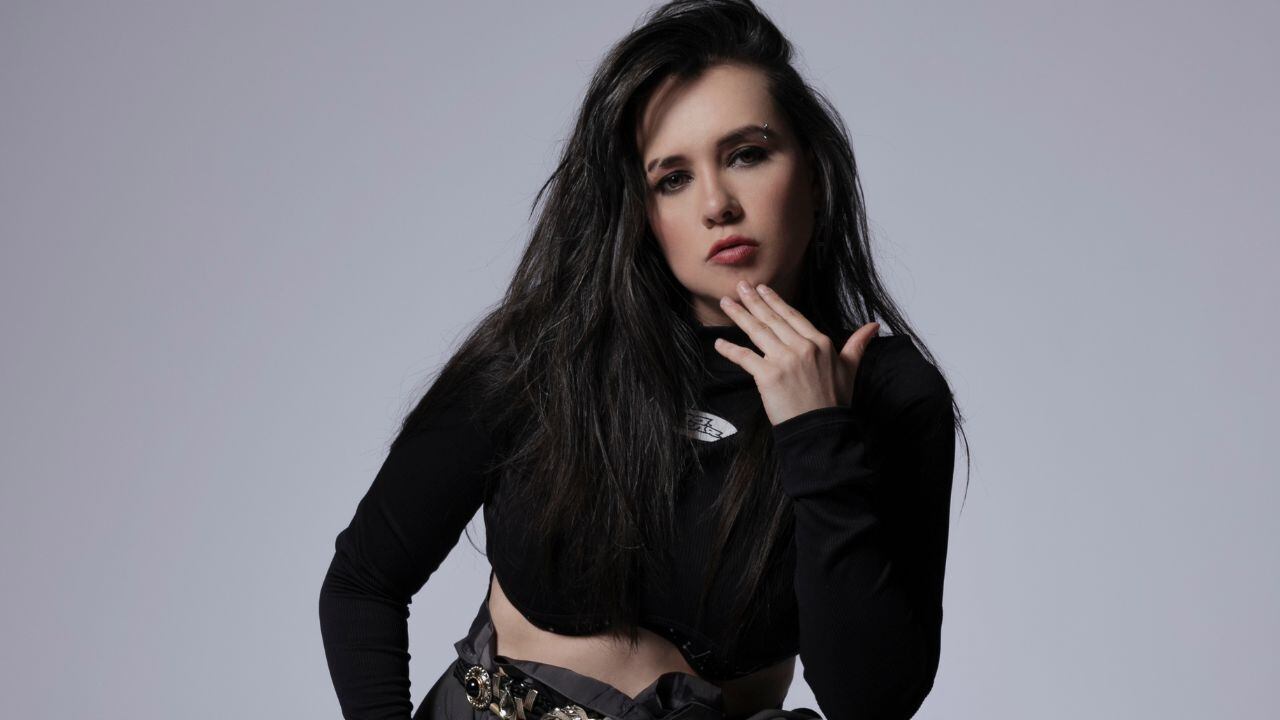 Mariana BO se prepara para encender al festival EDC 2023