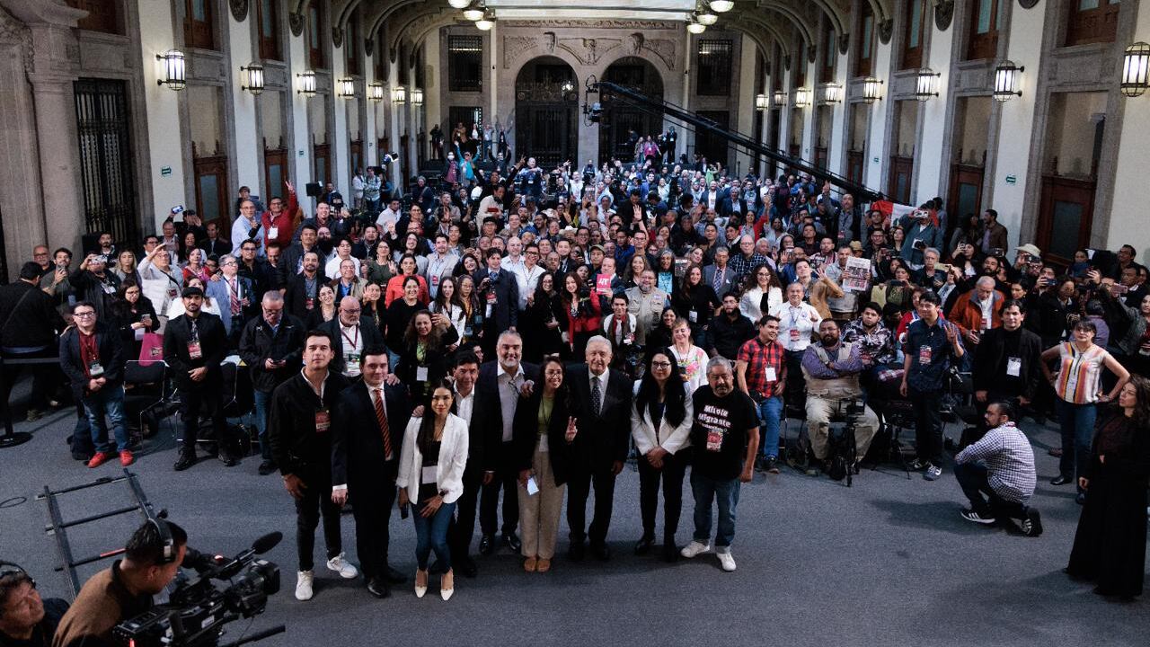 AMLO Encuentro Independientes