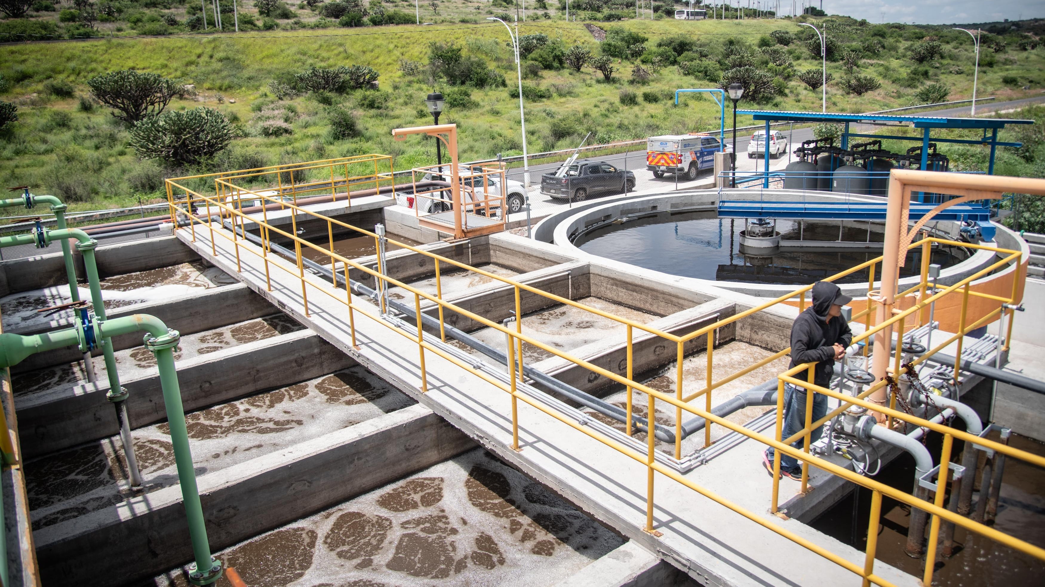 La CEA busca recursos para concluir la rehabilitación de la planta de tratamiento Sur en Querétaro.