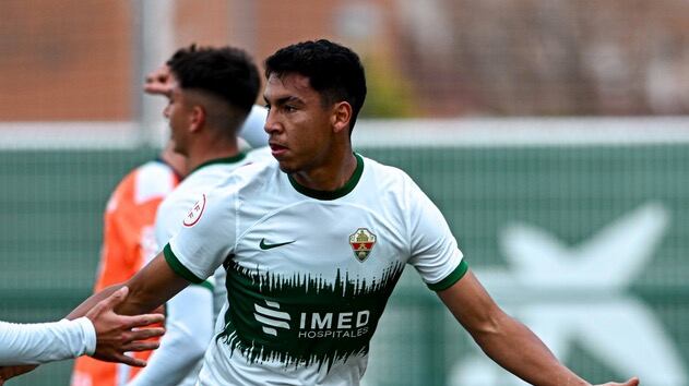 El mexicano anotó 20 goles la temporada pasada.