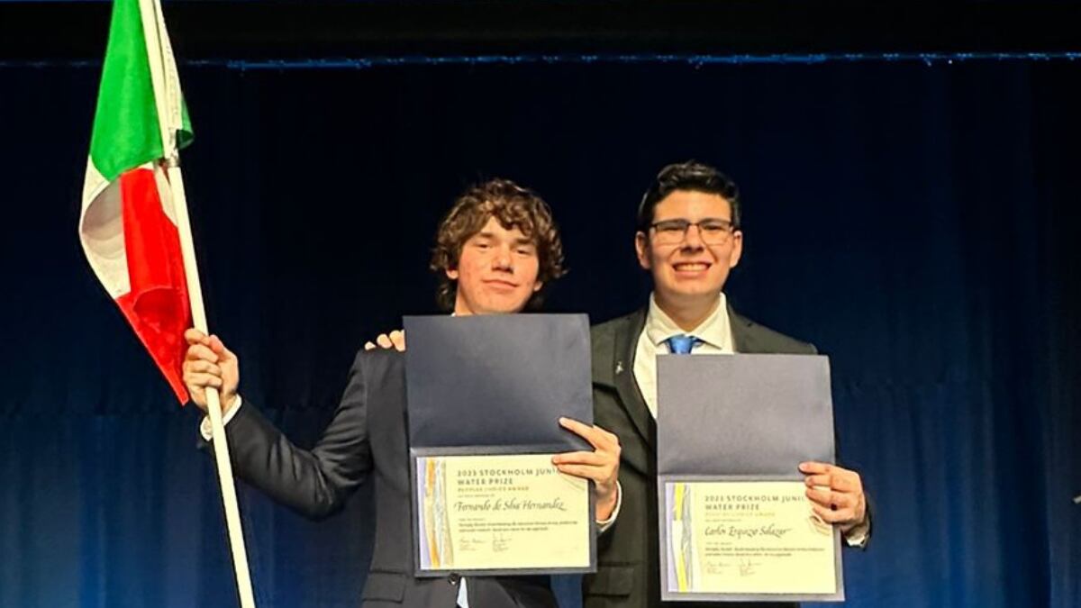 Mexicanos ganadores del People's Choice Award 2023 en el Premio Junior del Agua de Estocolmo.