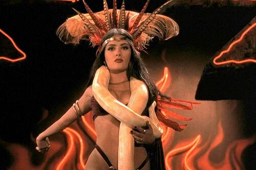 Salma Hayek reaparece en las redes sociales y sus fans le comentan que parece una mujer de 30 años