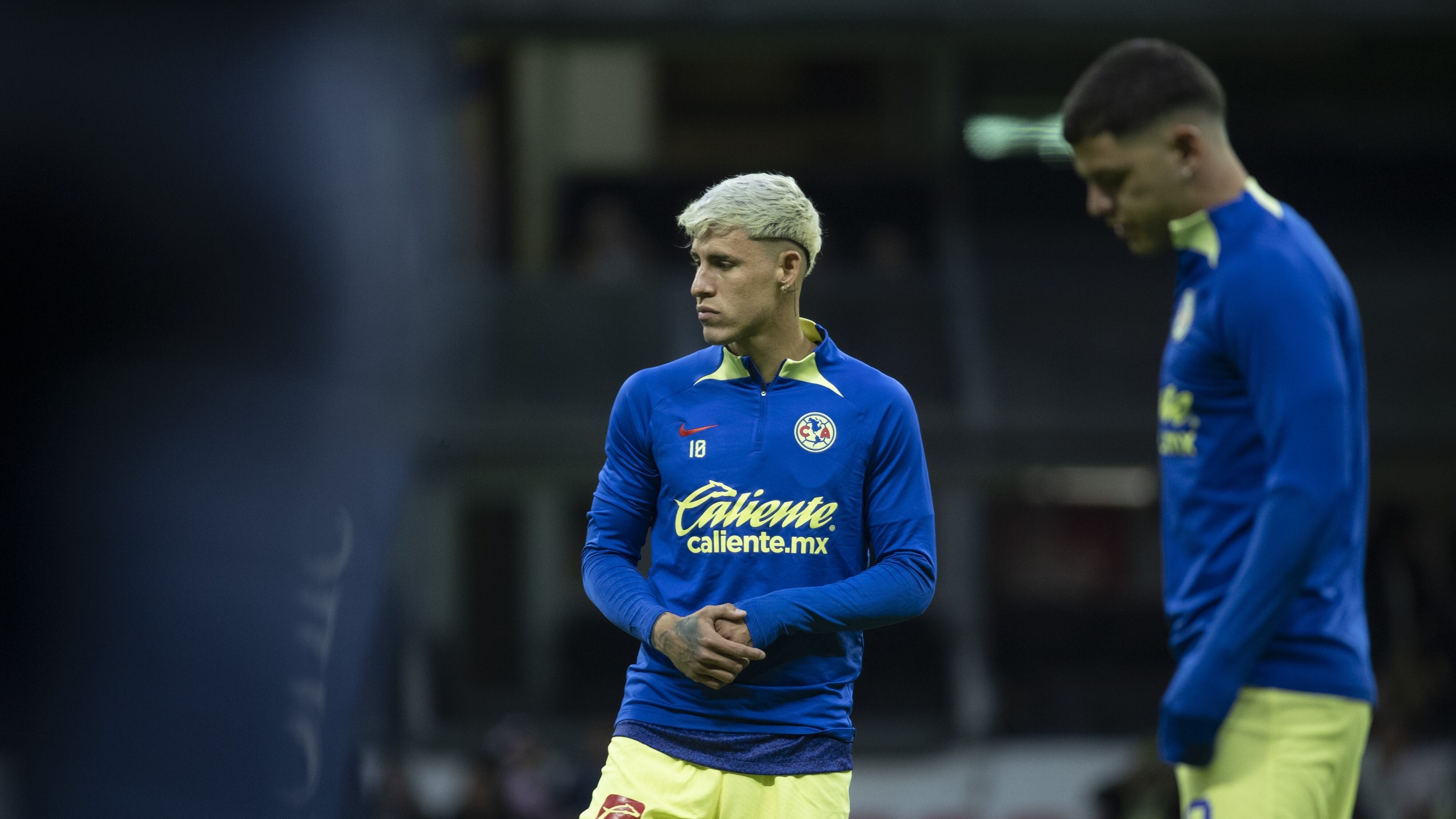 El mexicano llegó al América procendente de Chivas entre polémicas extracancha.