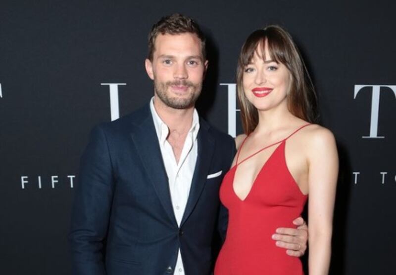Christian Grey y Anastasia Steele se reencuentran y no en el cuarto rojo