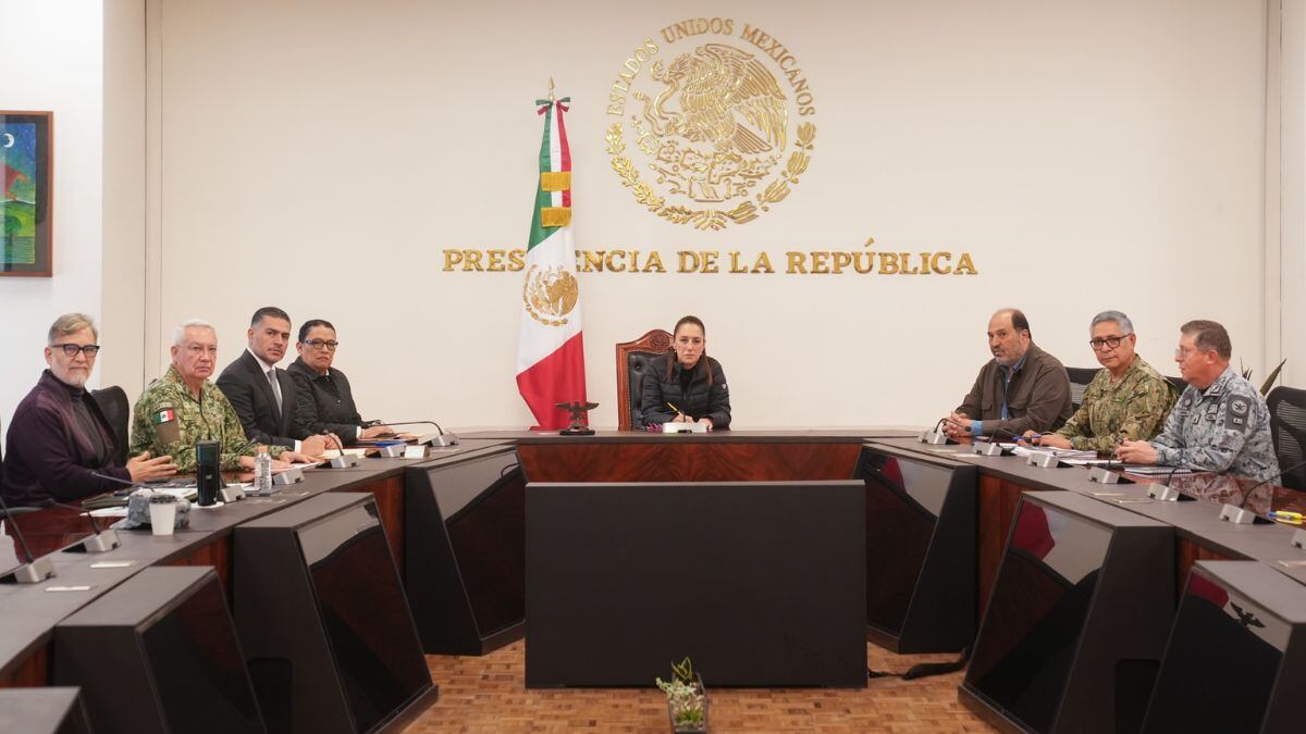 Sheinbaum condena el asesinato de Carlos Manzo, presidente municiapal de Uruapan; promete cero impunidad