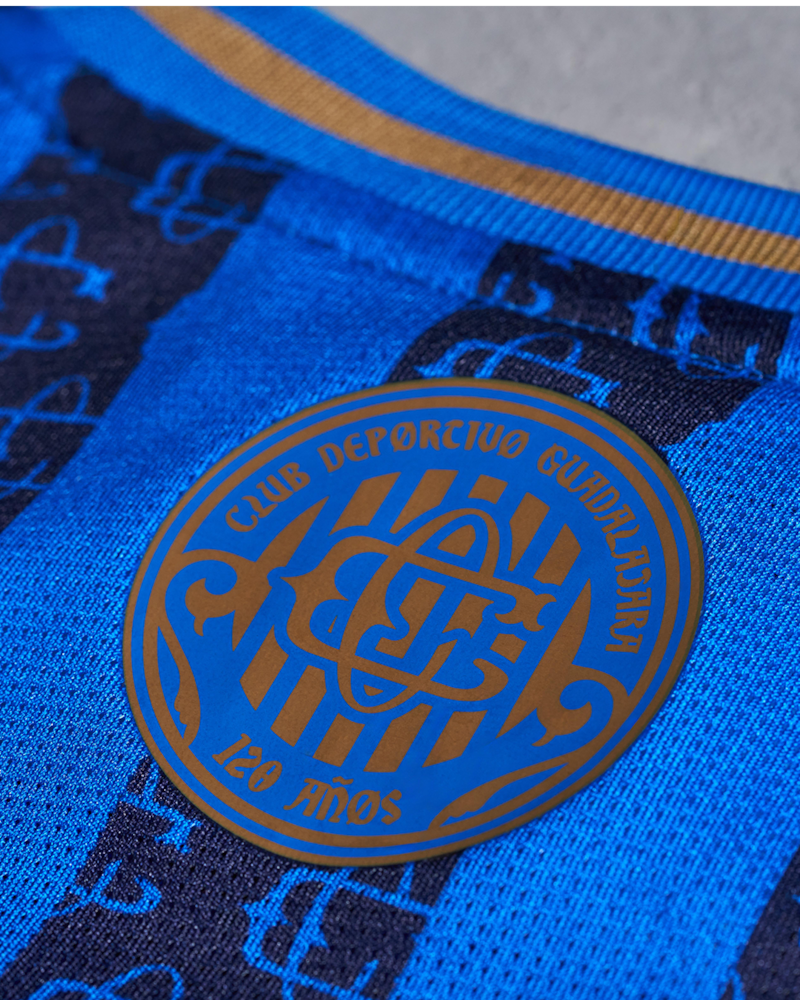 Jersey alternativo Chivas 2026