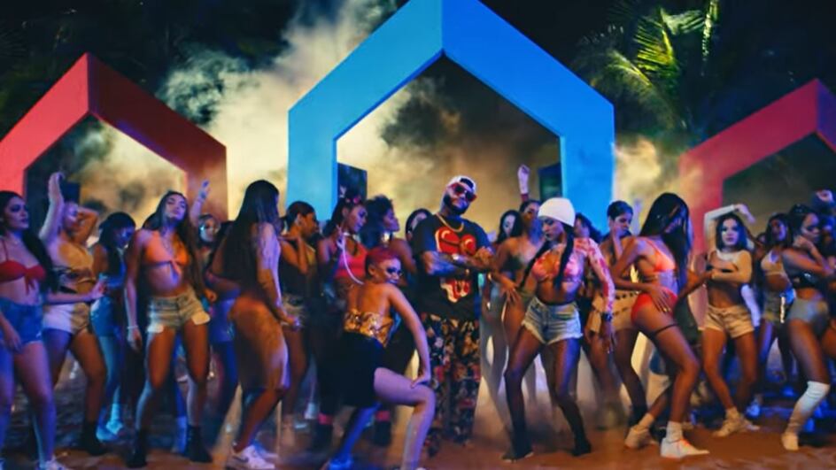 "El Incomprendido" de Farruko Feat. Victor Cardenas & DJ Adoni es lo nuevo del cantante y al igual que su tema antecesor ya es un éxito.