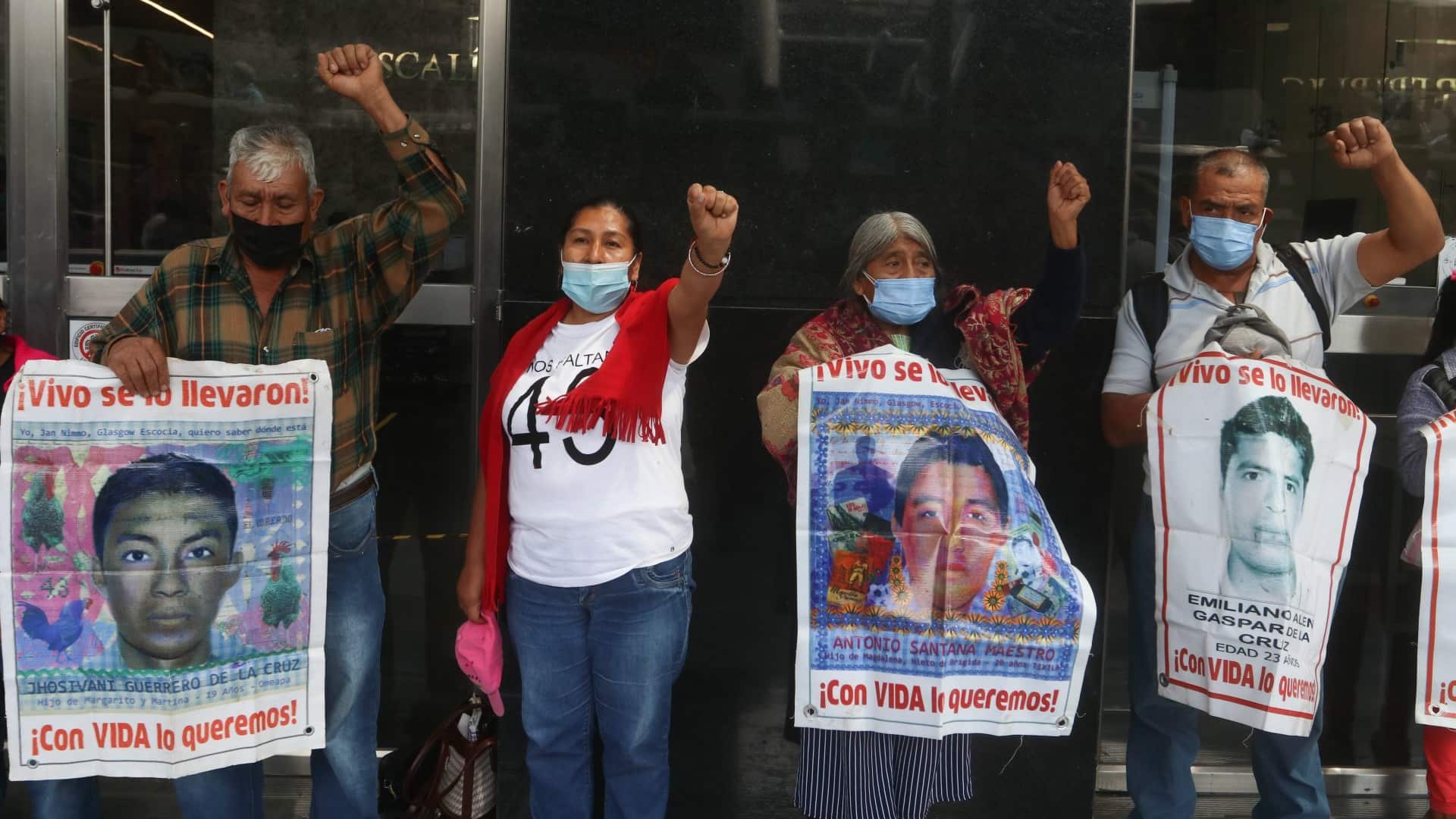 Familiares caso Ayotzinapa