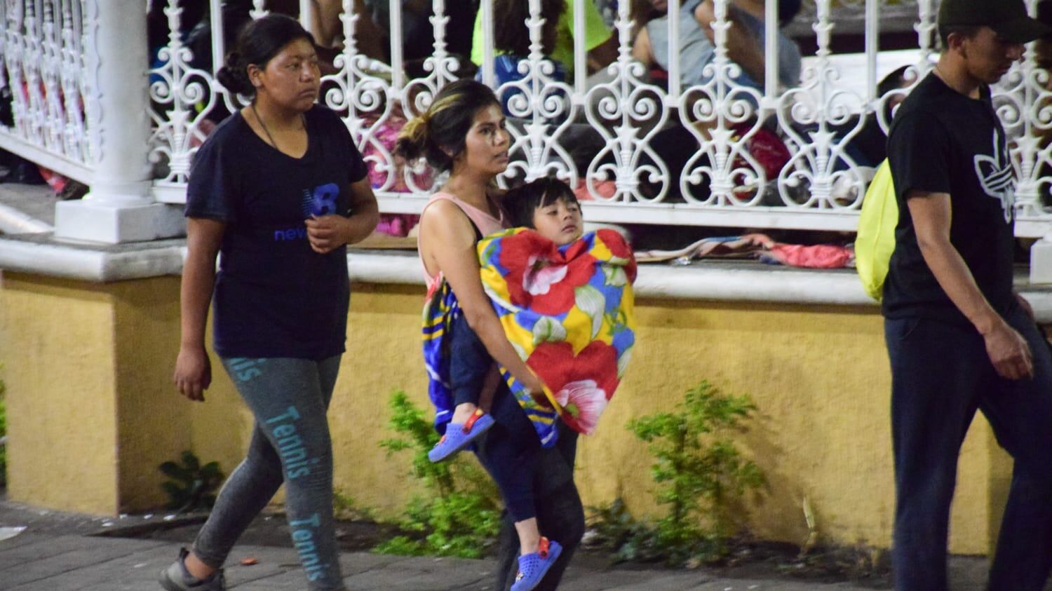 Muchos migrantes llegan, incluso con niños que ahora podrán tener atención.