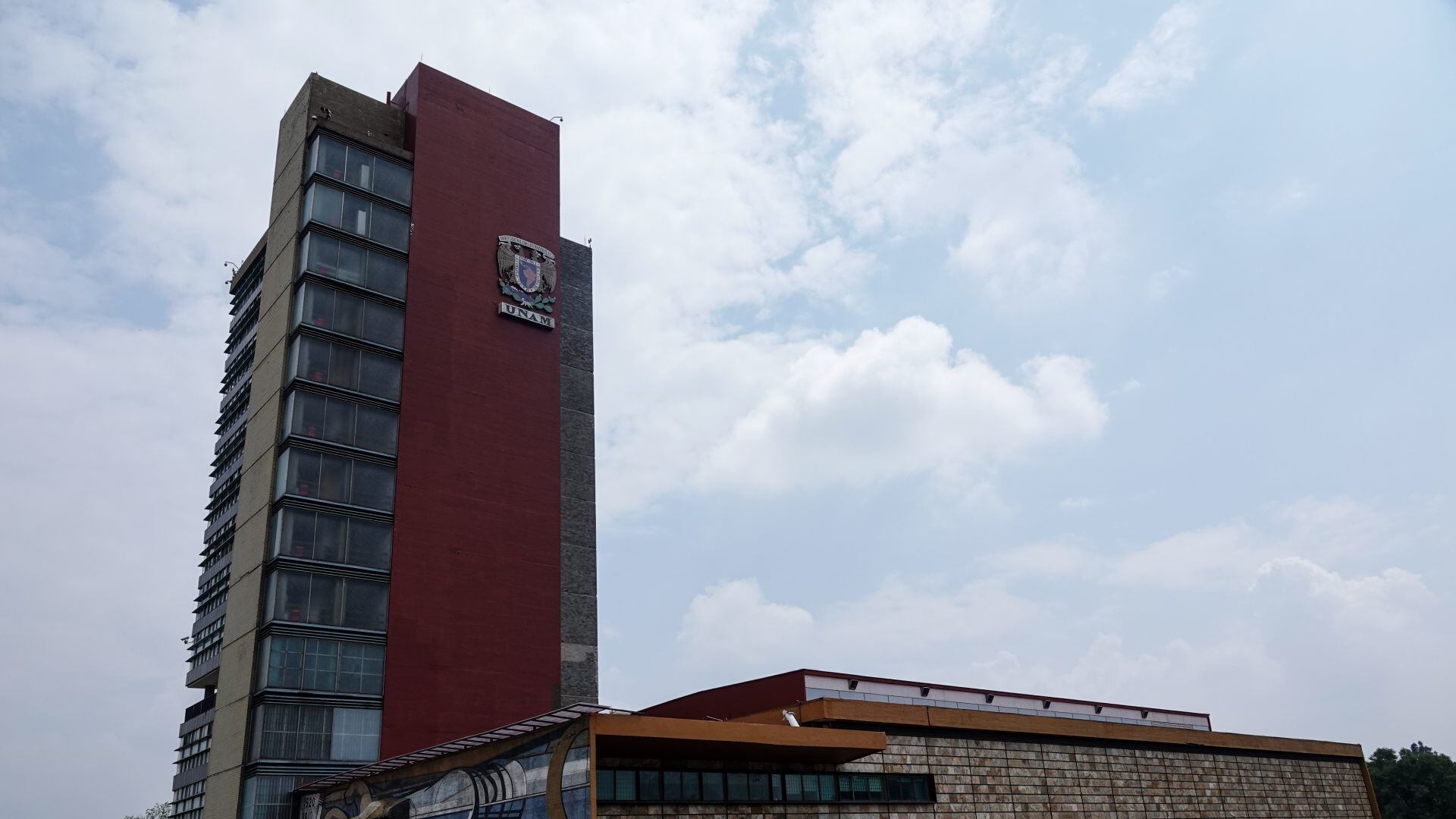 La Universidad Nacional Autónoma de México.