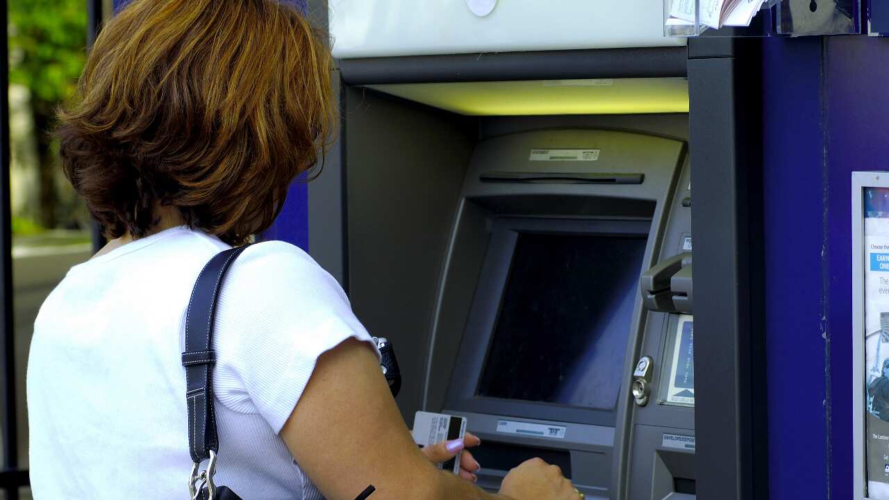 Capitalinos de entre 35 y 45 años los que más han solicitado un crédito para consolidación de una deuda.