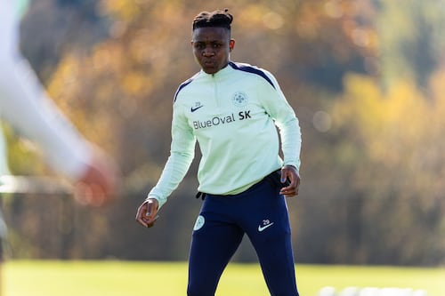 Cruz Azul se fortalece con el regreso triunfal de la goleadora Uchenna Kanu