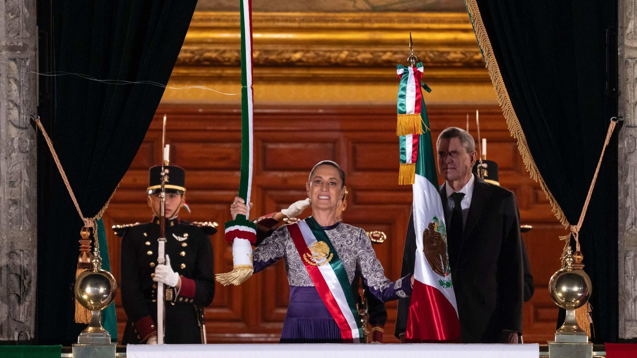 Claudia Sheinbaum hace historia al encabezar su primer Grito de Independencia como presidenta de México