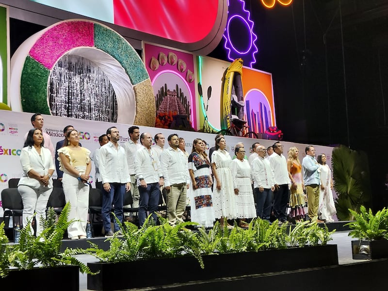 Autoridades y empresarios destacan la recuperación del puerto y el impulso al turismo comunitario que marca el rumbo del sector en México