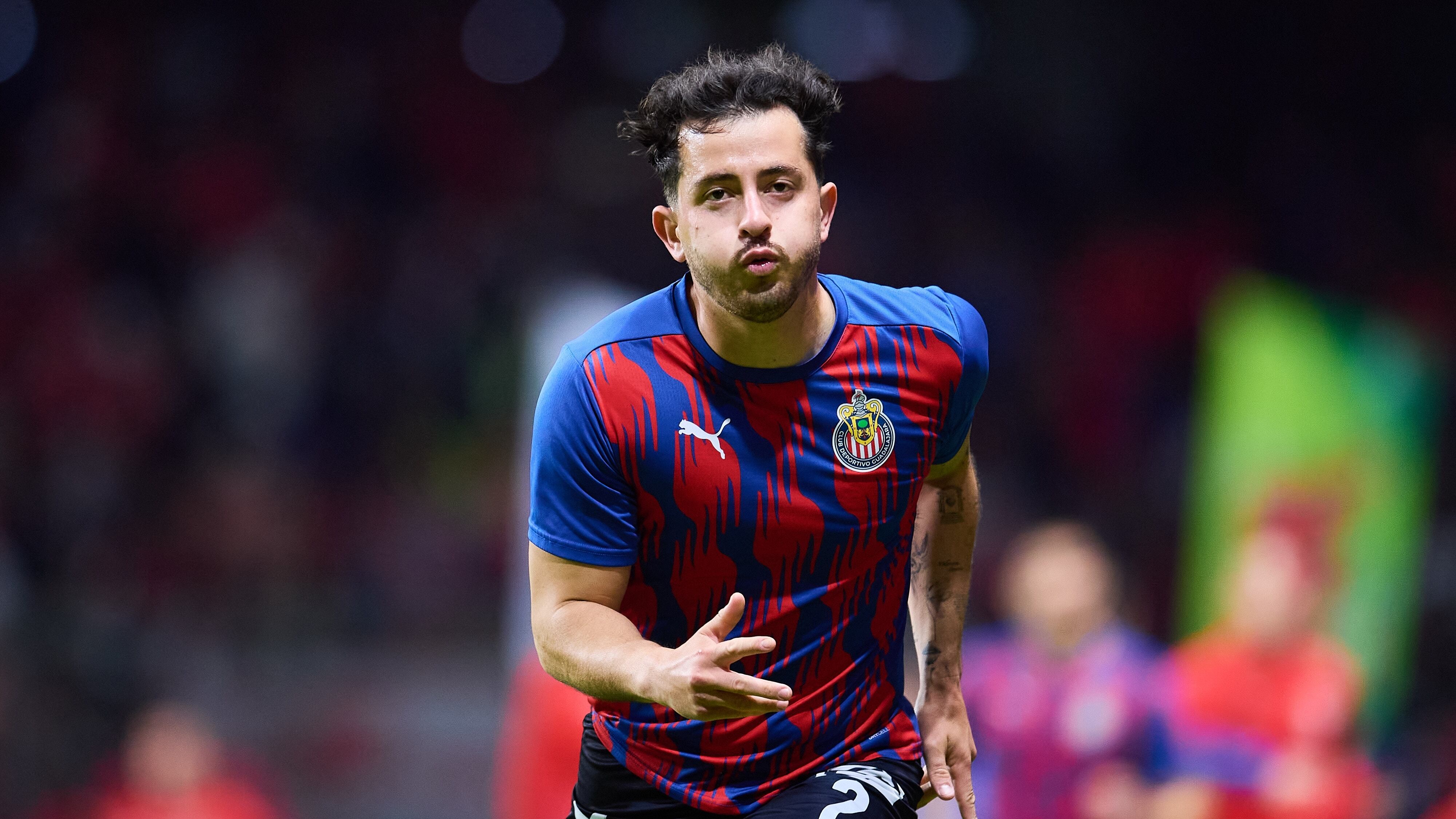 Alan Mozo perdió la titularidad con Chivas.