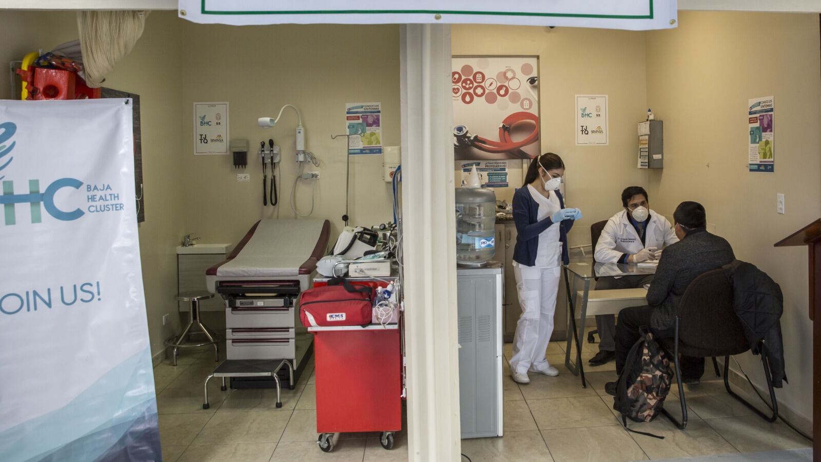 El 66% de los pacientes hacen ‘fuchi’ al IMSS e ISSSTE por la lentitud del servicio médico y prefieren gastar entre cinco mil 10 mil pesos en consultorios de farmacias o privados.