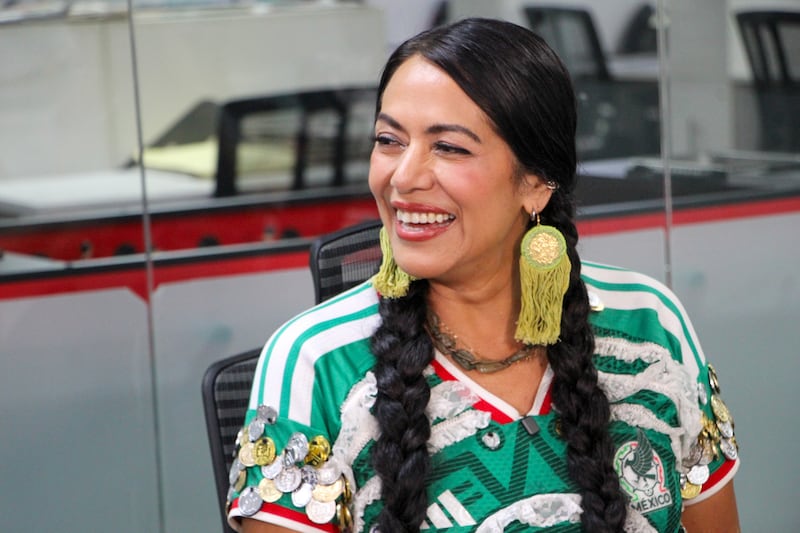 Lila Downs, editora invitada de Publimetro México previo a cantar en la inauguración del Mundial 2026