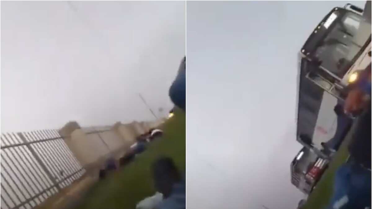 Los empleados tuvieron que ponerse a salvo de las balas. (Especial)