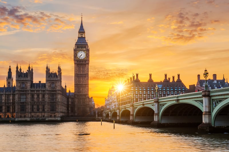 Las ciudades más visitadas del mundo están redefiniendo sus estrategias turísticas para priorizar el valor sobre el volumen. La segunda ciudad con más llegadas internacionales en 2025 fue Londres, Reino Unido. Foto: Freepik.