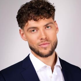 Este certamen o competencia se llevará a cabo en Polonia y este 2023 contará con 38 participantes, cada uno representando a su país de origen.