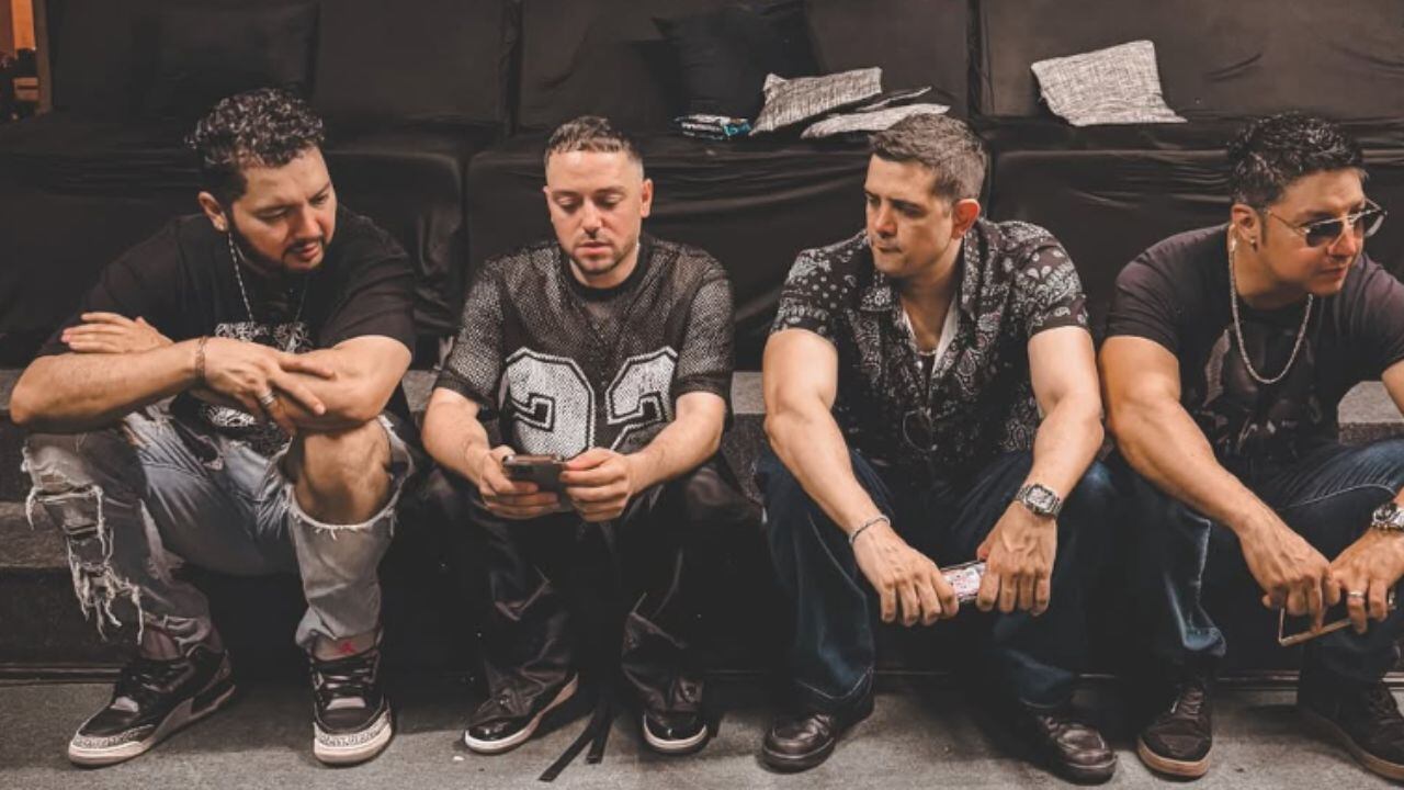 Los Kumbia 4ever + Pee Wee construyen una nueva historia en el Lunario