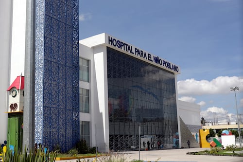 Faltan más de 5 mil médicos en Puebla; IMSS-Bienestar anuncia nuevas plazas