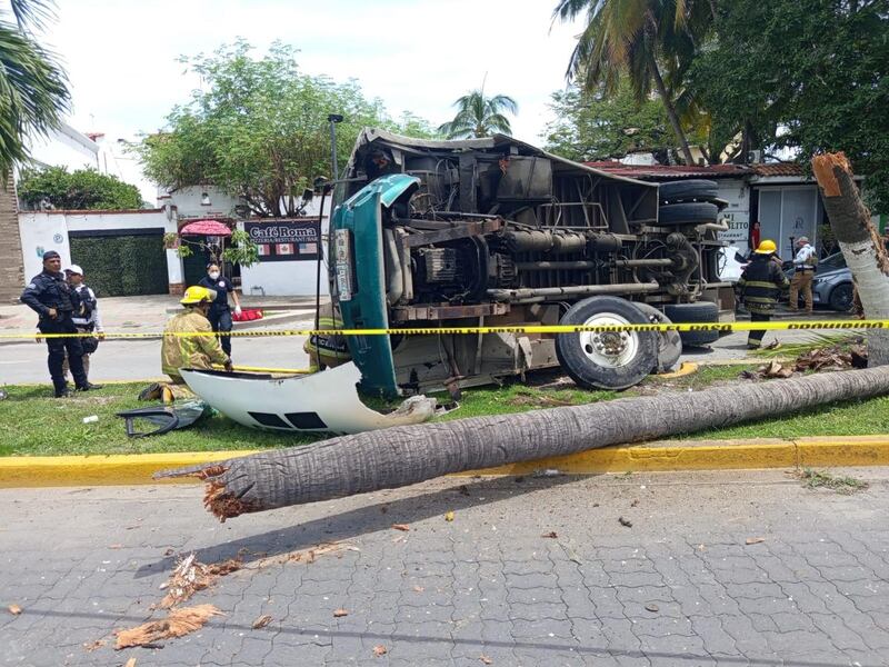 ESPECIAL/ PROTECCIÓN CIVIL Y BOMBEROS DE PUERTO VALLARTA