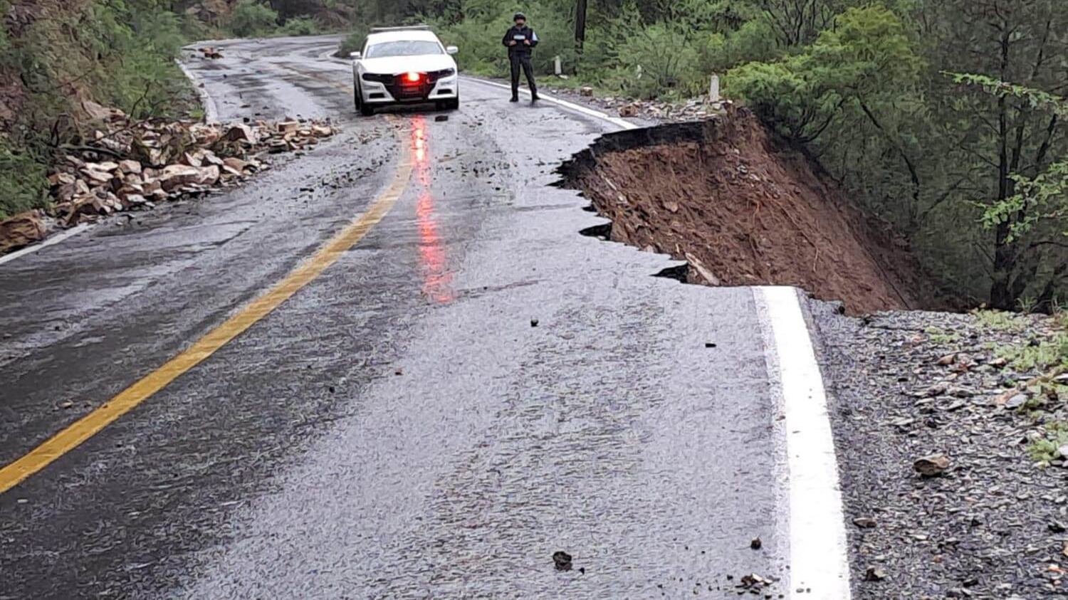 El Gobierno de Nuevo León emitió la Declaratoria de Emergencia para los 51 municipios del estado.