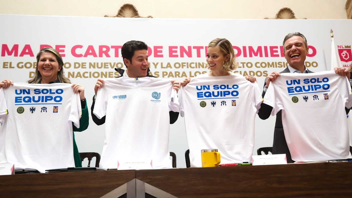 Martha Herrera, secretaria de Igualdad e Inclusión; Samuel García, gobernador; Mariana Rodríguez, titular de AMAR a Nuevo León y Giovanni Lepri, representante de Acnur en México.