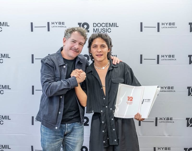 Juan Daniel García Treviño firma con DOCEMIL MUSIC