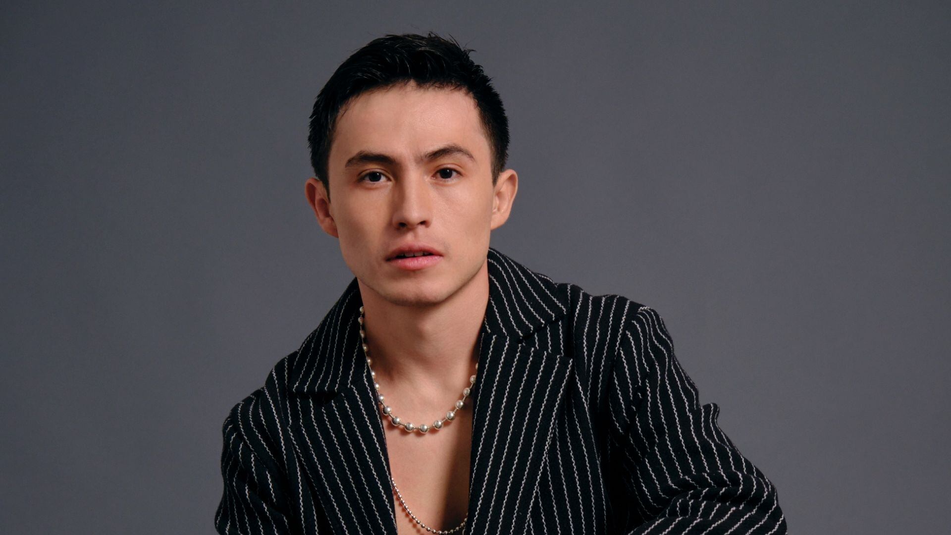 Luis Curiel recordó que es la cuarta vez que viaja a Colombia, “un país que me ha recibido muy bien".