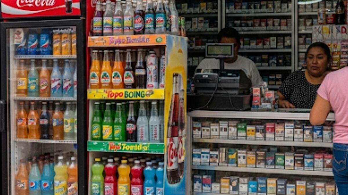 ¡Adiós coquita y cigarrito! Bebidas azucaradas y tabaco aumentan costos; así quedarán los precios en 2026