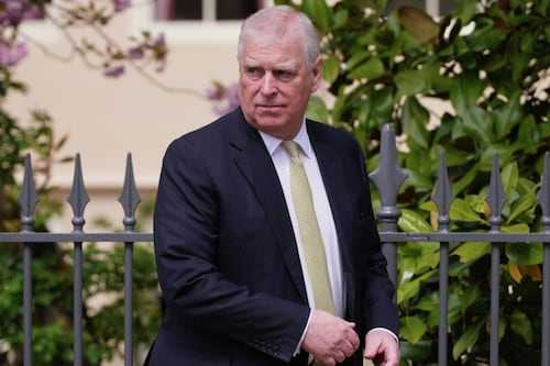 Detienen al expríncipe Andrés en Reino Unido: hermano de Carlos III bajo investigación policial