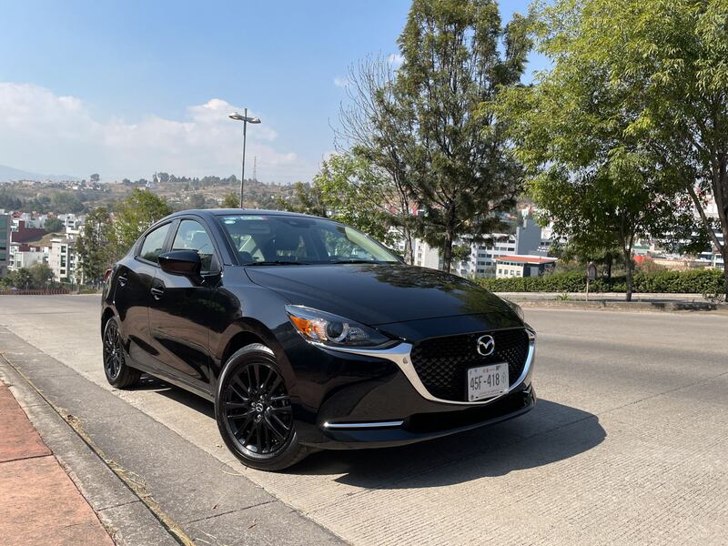 Mazda2 sedán Carbon Edition, la combinación perfecta entre elegancia y seguridad