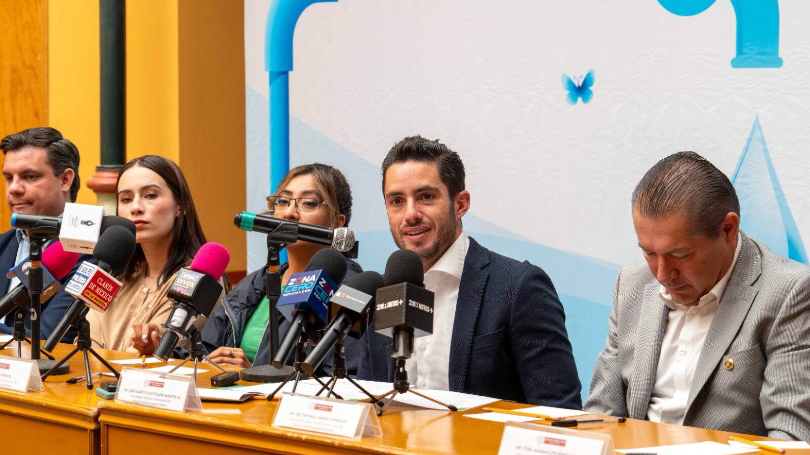 Crisis de agua en Edomex: plantean instalar purificadoras en más de mil escuelas públicas