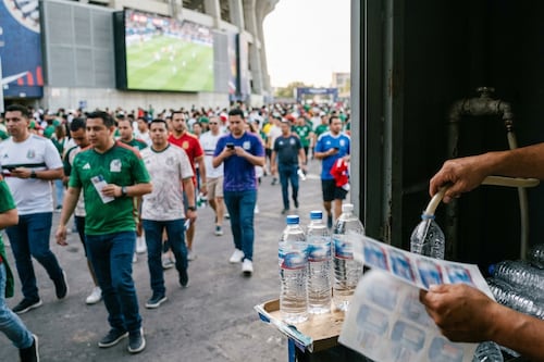 Cuidado en el Mundial 2026: 20% del agua será pirata