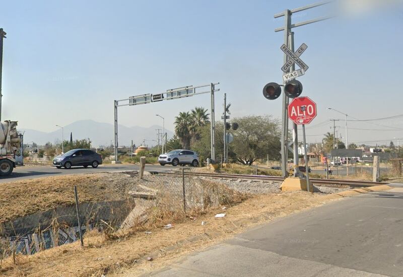 Avenida Los Altos en Villas de la Hacienda.