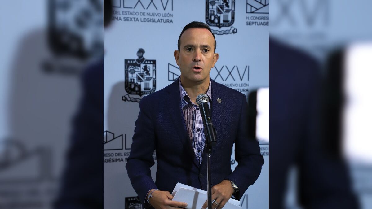 Eso es lo que quiere el ejecutivo, tratar de subordinar al Legislativo.