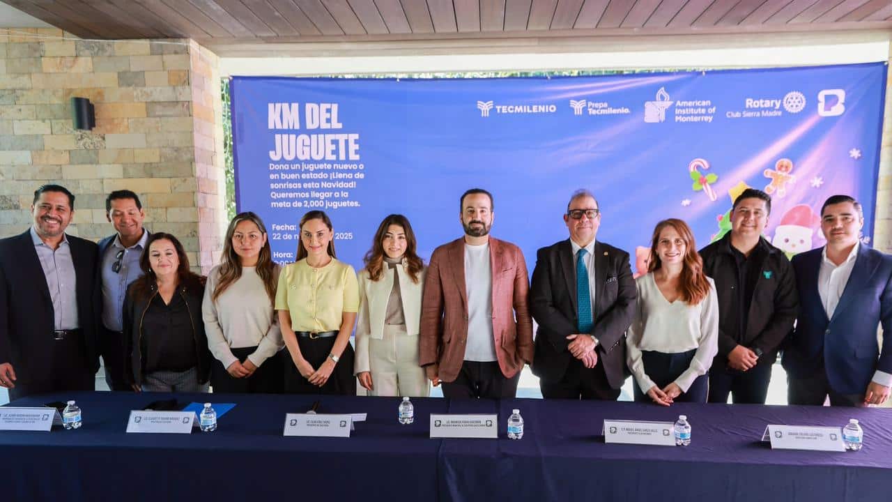 El alcalde, Mauricio Farah Giacomán, explicó que buscan juntar, a través del DIF San Pedro, más de 2 mil juguetes.