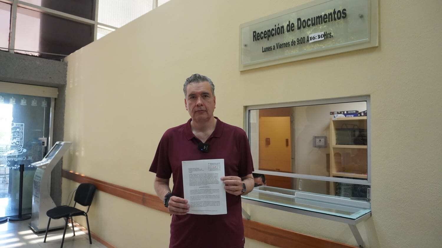 El morenista presentó la iniciativa que adiciona un segundo párrafo al artículo 40 y se agrega el artículo 40 Bis a la Ley de los Derechos de las Personas Adultas Mayores.