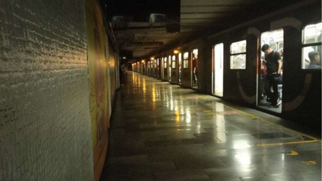 Línea Verde se queda sin luz