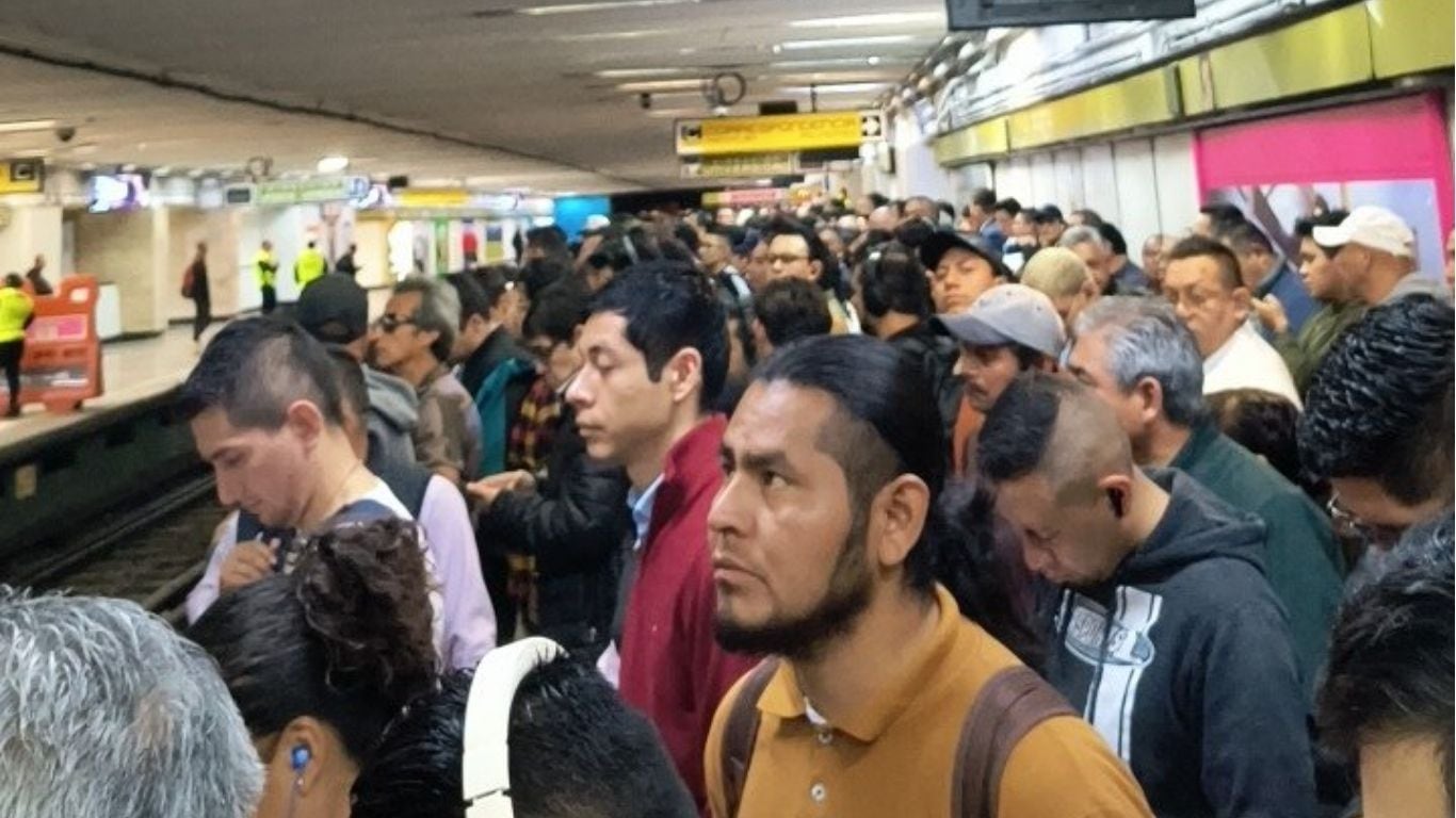 Saturación en el Metro CDMX