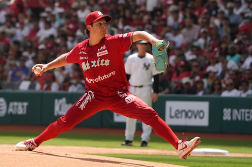 Trevor Bauer, expitcher de los Diablos Rojos, sufre aparatoso accidente automovilístico