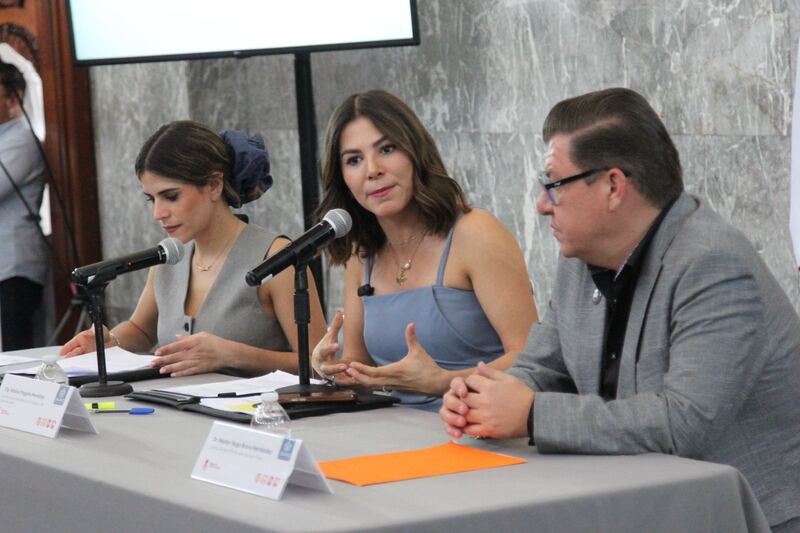 Presentan estrategia conjunta para apoyar a niñas y niños con cáncer, insuficiencia renal y diabetes 1