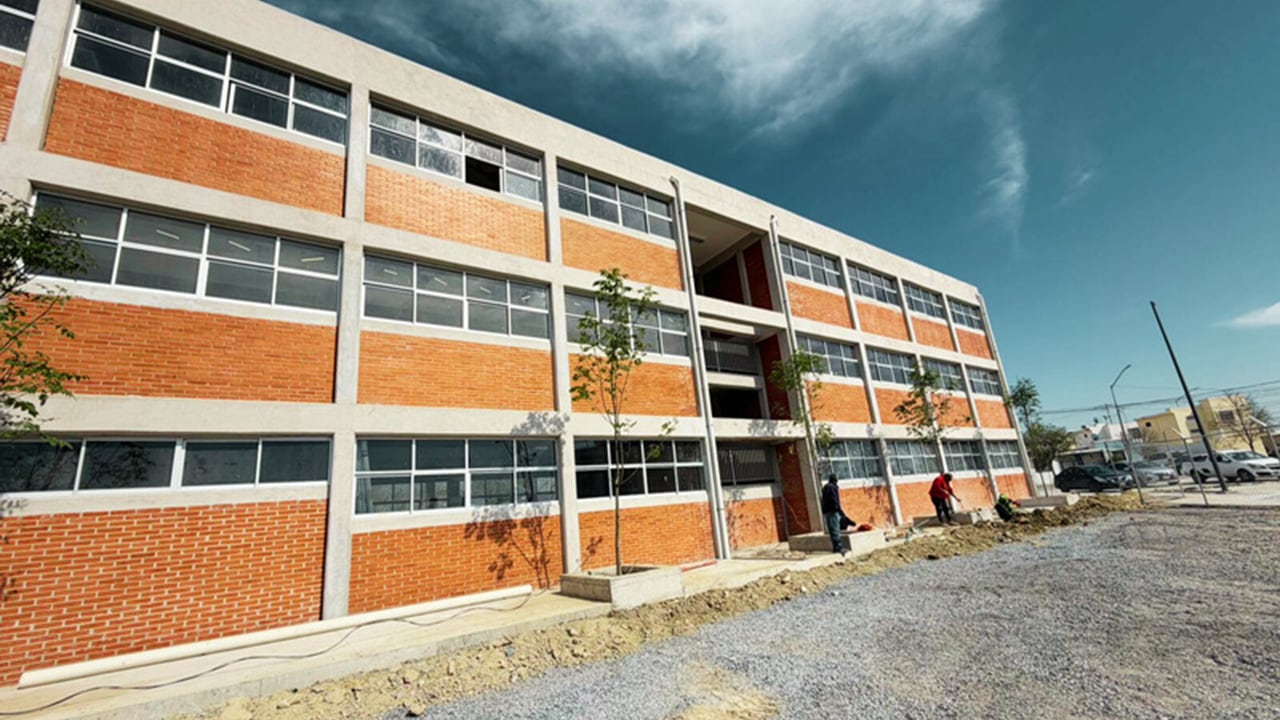 La preparatoria fue inaugurada el sábado por la presidenta.