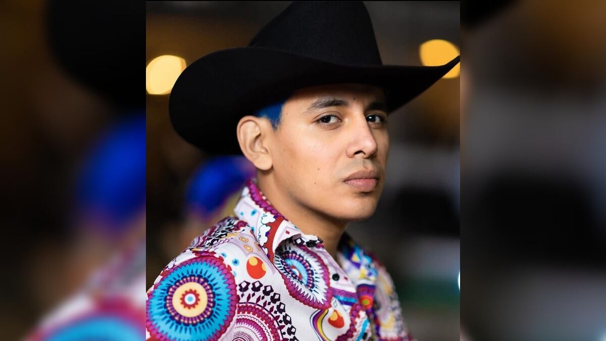 Jhonny recibirá el reconocimiento al inicio de la marcha en el Arco de la Independencia.