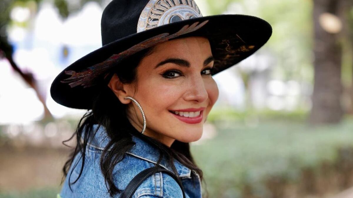 Martha Higareda está muy ilusionada con su boda con Lewis Howes
