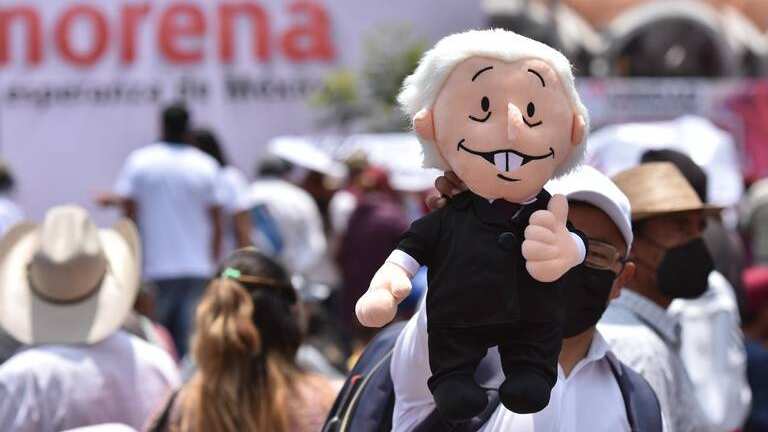 El representante de Morena, Eurípides Flores, dijo que si se carga a sus gastos de campaña y precampaña, corren el riesgo de rebasar el tope y puede resultar en la nulidad de las elecciones.