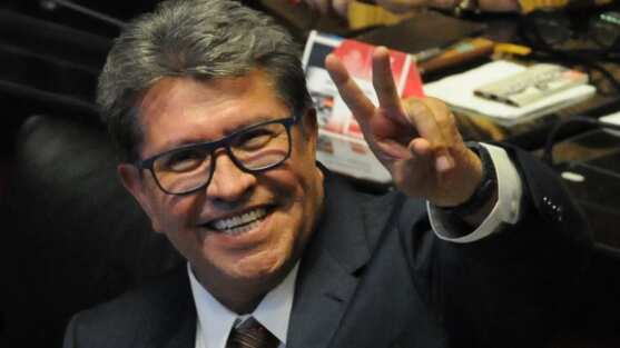 Monreal Ávila dijo que se va con las manos limpias, pues ejerció de manera honesta y transparente los recursos públicos de su grupo parlamentario.