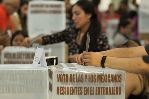 ¡Llegó el correo! INE envía voto postal a mexicanos en el extranjero